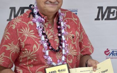 Cliff Alakai named MEO Volunteer of the Year and Nuestro Futuro Foundation is Benefactor of the Year