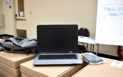 MEO distributes 45 laptops to families on Maui and Molokai provided by AT&T and Human-I-T
