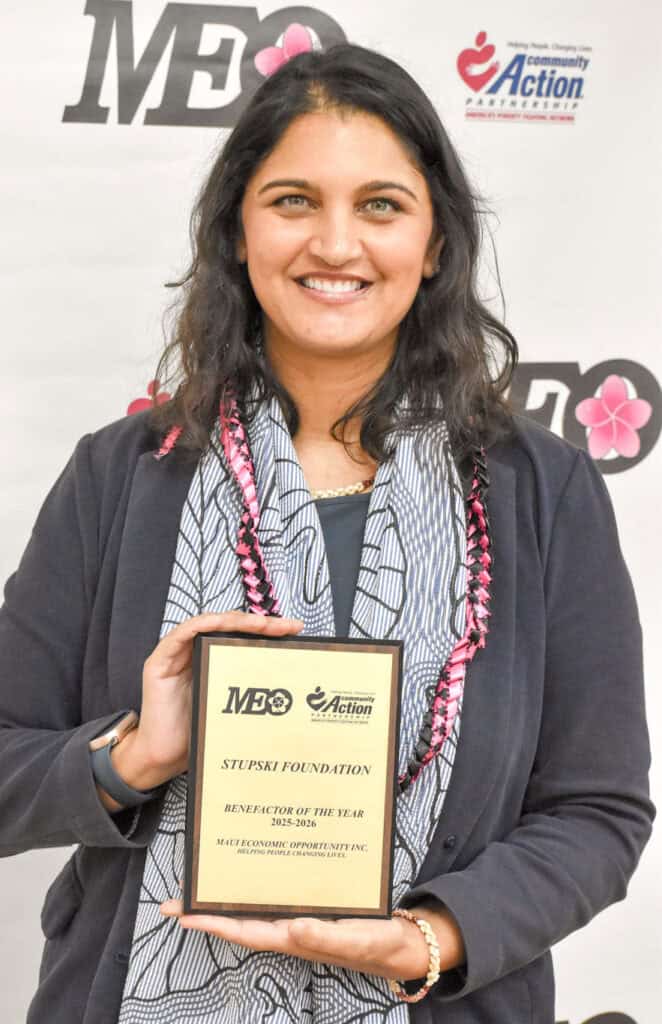 Sulma Gandhi accepted the Benefactor of the Year Award for the StupskiFoundation.